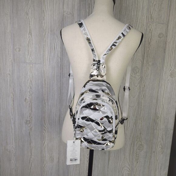 Brand New Sol and Selene On The Run Sling Convertible Women’s Backpack main image 6